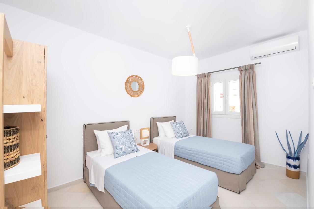 Salty Villas, Chrissipi Antiparos Exterior photo
