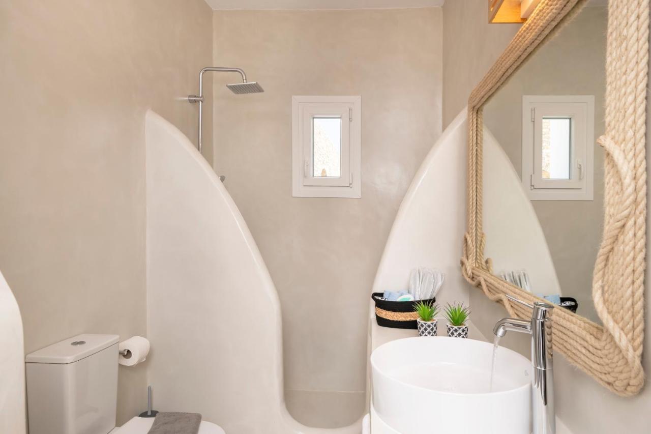 Salty Villas, Chrissipi Antiparos Exterior photo